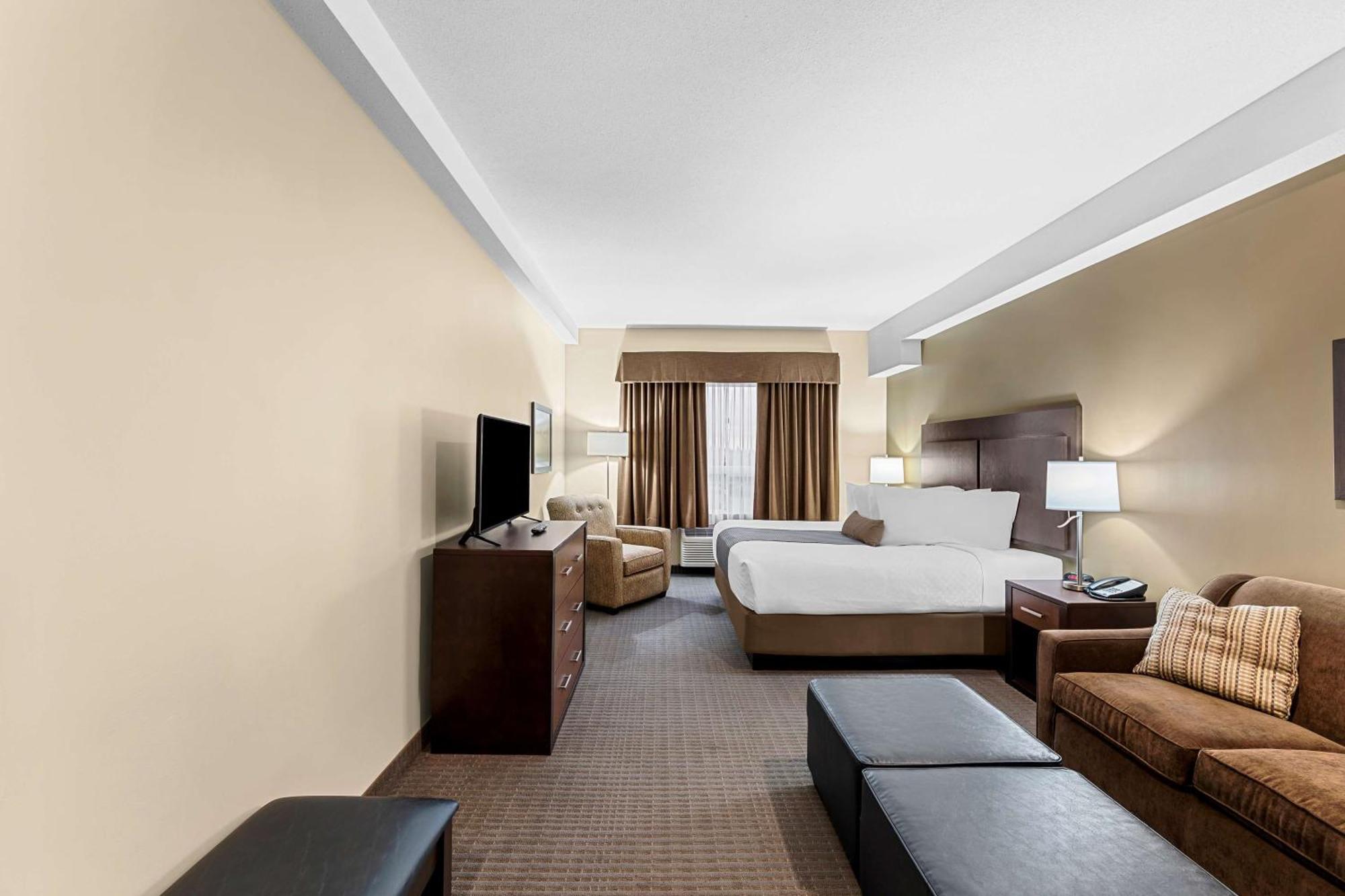 Best Western Plus Lacombe Inn And Suites Exterior foto